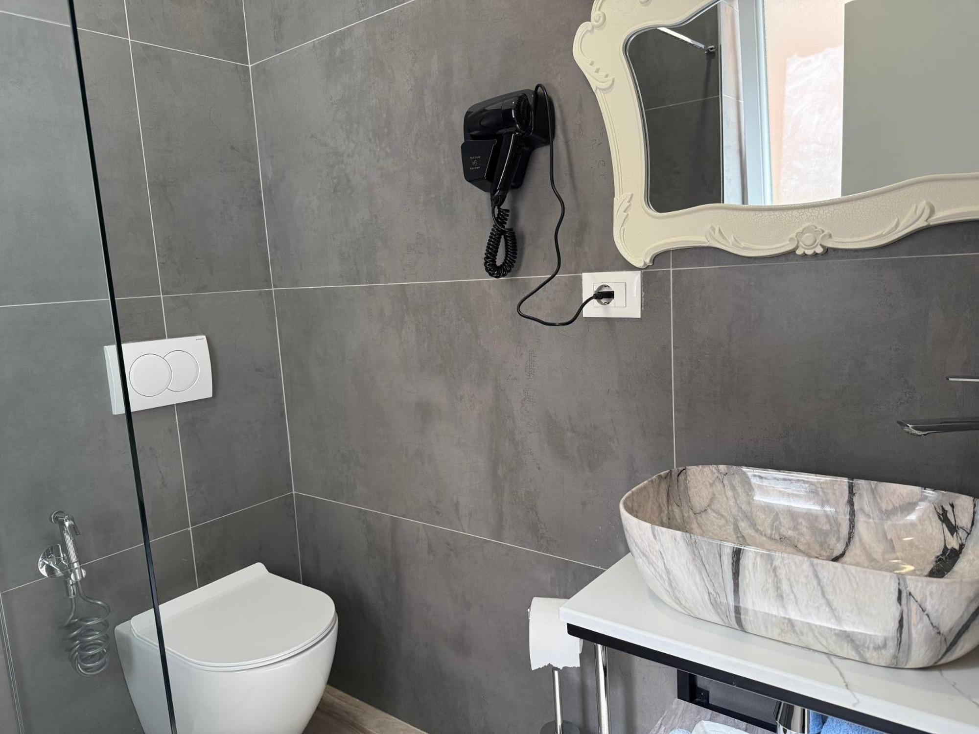 City Center Rooms And Apartments Durres Luaran gambar